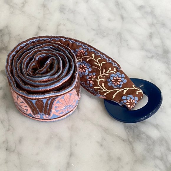 Hadley Pollet Belt - Picture 2 of 6